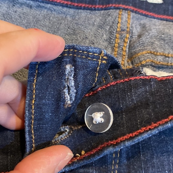 Levi’s perfectly slimming 548 capri jeans size 10​ - Picture 7 of 11